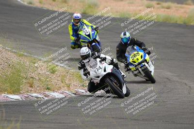 media/Jun-04-2022-WERA (Sat) [[b852bbbd55]]/Race 6 A Superbike and Novice/